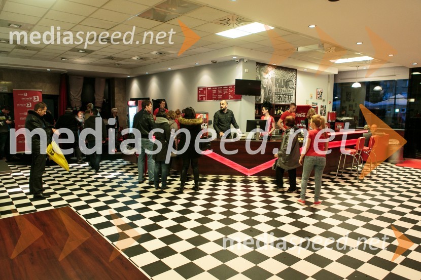 Premiera filma Strelec : Krvava pogodba, prenovljen Kino BežigradPremiera filma Strelec: Krvava pogodba