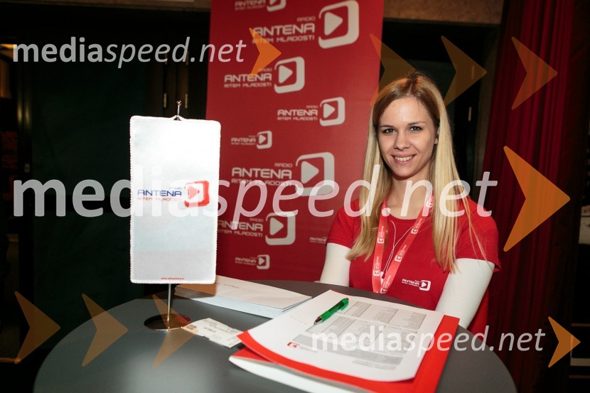  Maja KramžarPremiera filma Strelec: Krvava pogodba