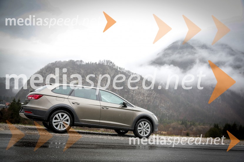 Seat Leon XperienceSeat Leon Xperience, slovenska predstavitev