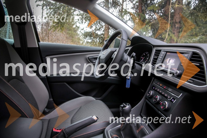 Seat Leon Xperience, notranjostSeat Leon Xperience, slovenska predstavitev