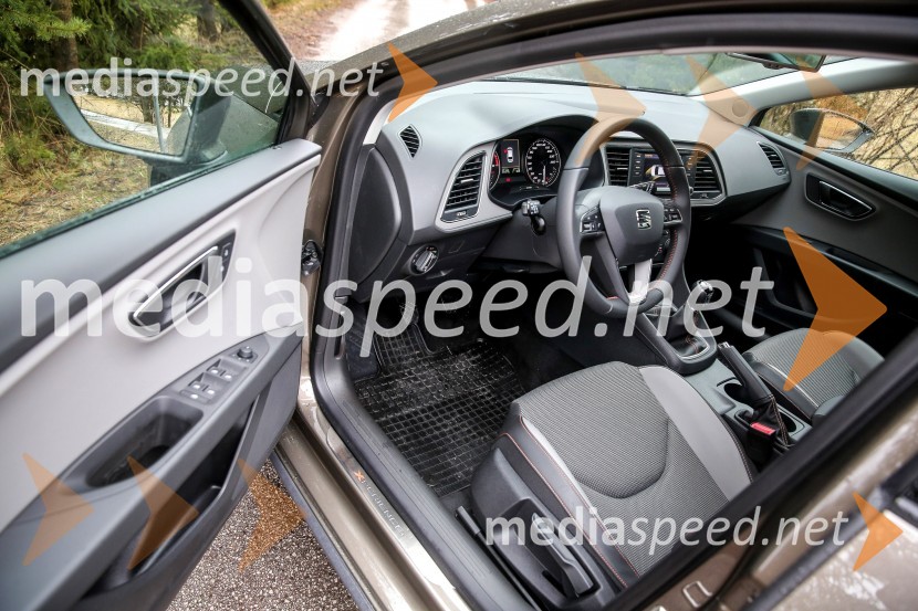 Seat Leon Xperience, notranjostSeat Leon Xperience, slovenska predstavitev