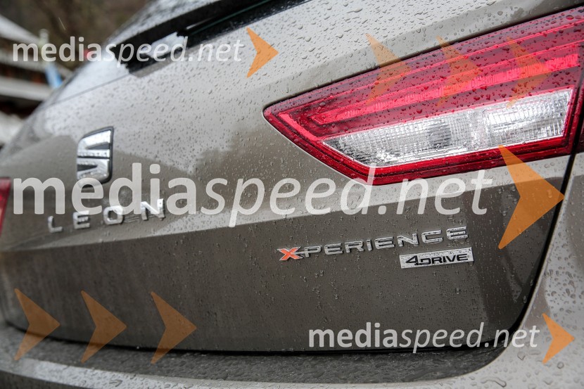 Seat Leon XperienceSeat Leon Xperience, slovenska predstavitev