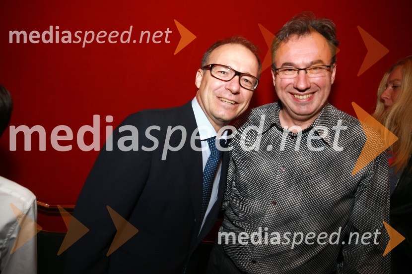  Jure  Franko, nekdanji smučar;  Marjan Bunič, pevec, voditelj, Radio OgnjiščeMamma Mia, slovenska VIP zasedba na premieri v Beogradu