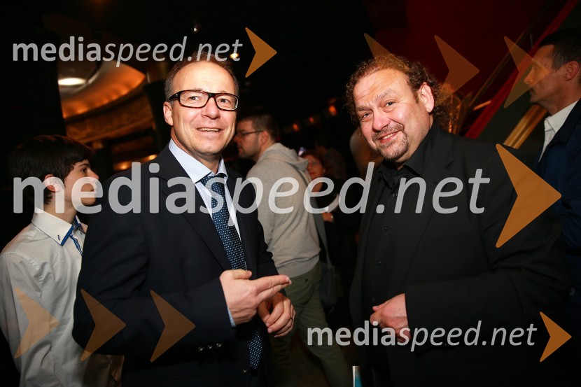  Jure  Franko, nekdanji smučar;  Darko  Brlek, direktor, Festival LjubljanaMamma Mia, slovenska VIP zasedba na premieri v Beogradu