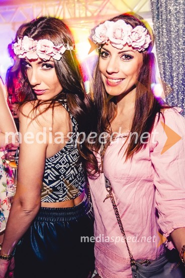  Ula Šemole, manekenka;  Andreja Vakselj, SheDivazFashionista VIP Clubbing ft. Blubird