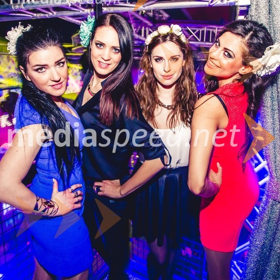  ... ;  ... ;  Lea Perovšek, Miss športa Slovenije 2010;  Nataša Naneva, manekenkaFashionista VIP Clubbing ft. Blubird