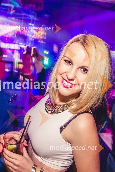 Fashionista VIP Clubbing ft. Blubird