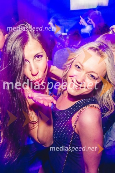 Fashionista VIP Clubbing ft. Blubird