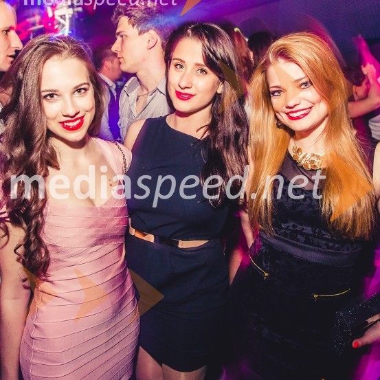 Fashionista VIP Clubbing ft. Blubird