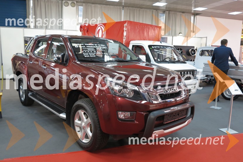 Isuzu D-Max Exterior52. mednarodni sejem avtomobilov v Beogradu