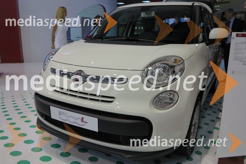 Fiat 500L52. mednarodni sejem avtomobilov v Beogradu