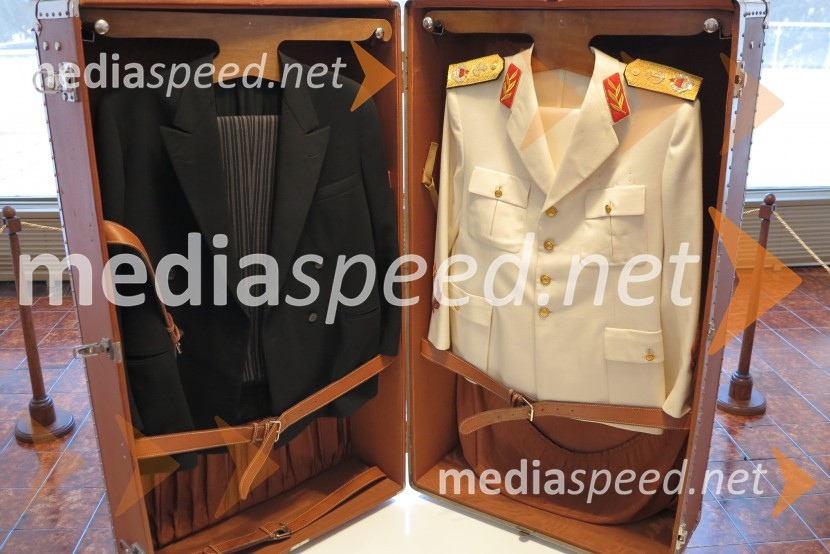 Josip Broz - Tito, obleka in uniformaBeograd, Srbija