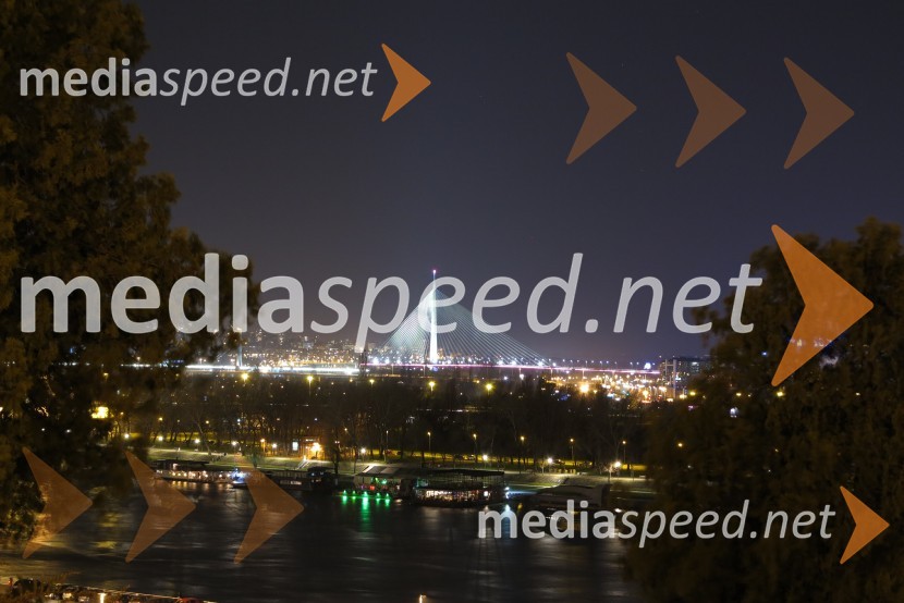 Pogled na most na Adi (preko Save), Beograd, SrbijaBeograd, Srbija