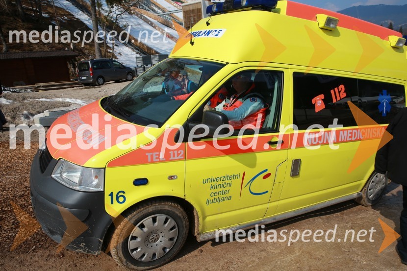 Reševalno vozilo nujne pomočiReševalno vozilo