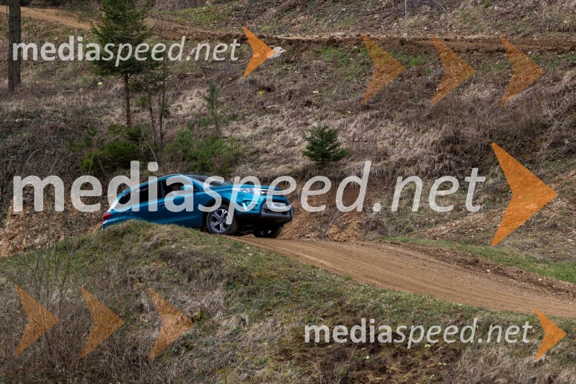 Suzuki VitaraSuzuki Vitara, slovenska predstavitev