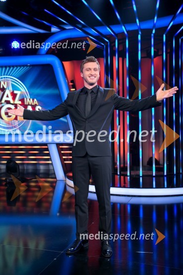  Denis Avdić, voditeljViktorji 2014: kdo so nominiranci in voditelj?