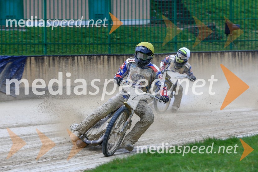  Michal Škurla, Speedwayist (AK Marketa Praha);  Ondrej Smetana, Speedwayist (AK Marketa Praha)Uvodna dirka mednarodnega prvenstva parov v speedwayu