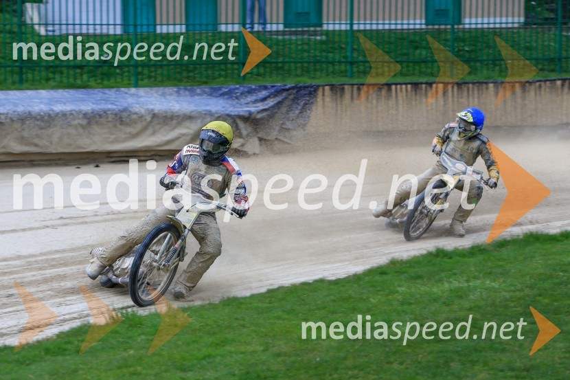  Michal Škurla, speedwayist (AK Marketa Praha);  Paco Castagna, speedwayist (Italija)Uvodna dirka mednarodnega prvenstva parov v speedwayu