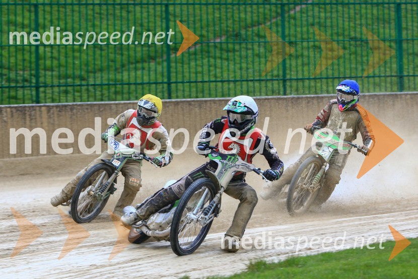  Hynek Štichauer, speedwayist (Hynek Štichauer);  Tomáš Suchánek, speedwayist (AMK ZP Pardubice);  Nick Škorja, SpeedwayistUvodna dirka mednarodnega prvenstva parov v speedwayu