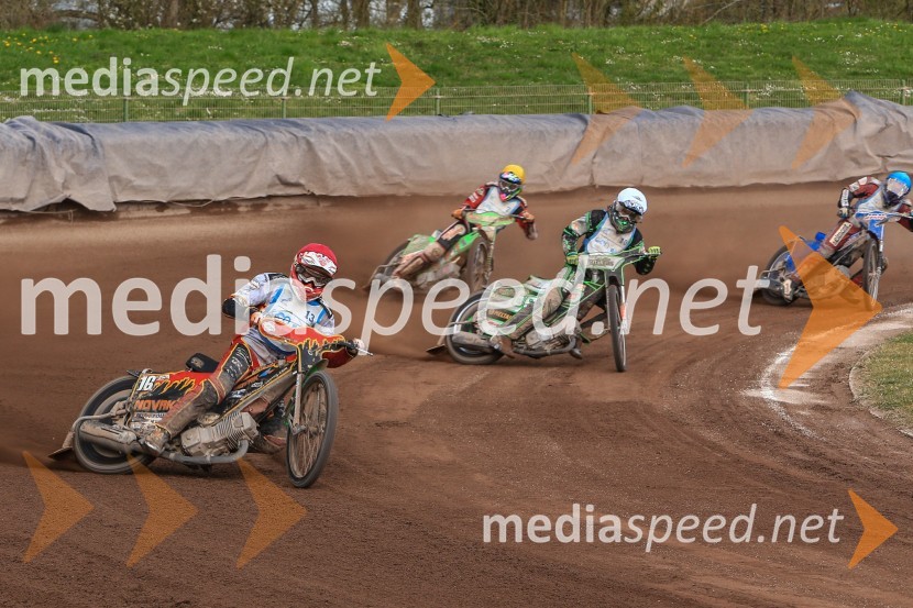  Aleksander Čonda, ST Lendava;  Nick Škorja, speedwayist, (AMTK Ljubljana);  Jaka Kovačič, speedwayist, KST Brežice;  Luka Omerzel, speedwayistŽagar do prve letošnje zmage