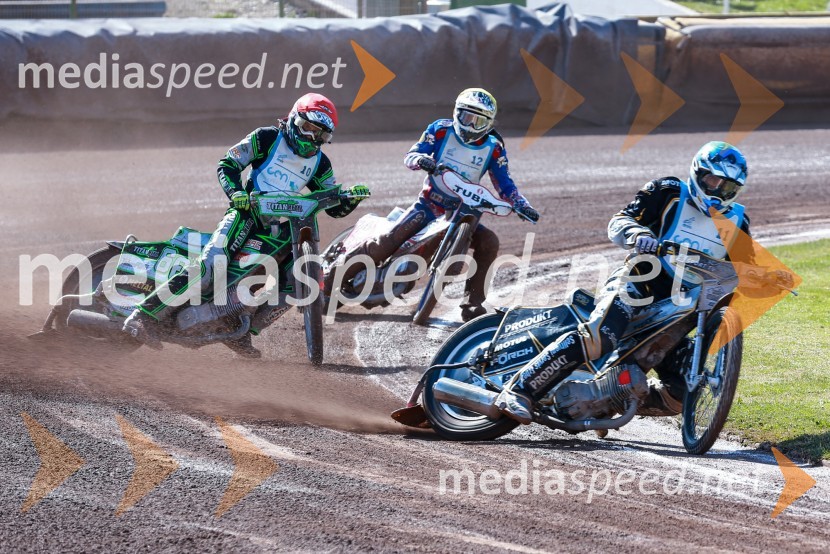  Jaka Kovačič, speedwayist, KST Brežice;  Patrik Buri, (Slovaška);  Jurica Pavlic, speedwayist (SK Unia Donji Kraljevec)Žagar do prve letošnje zmage