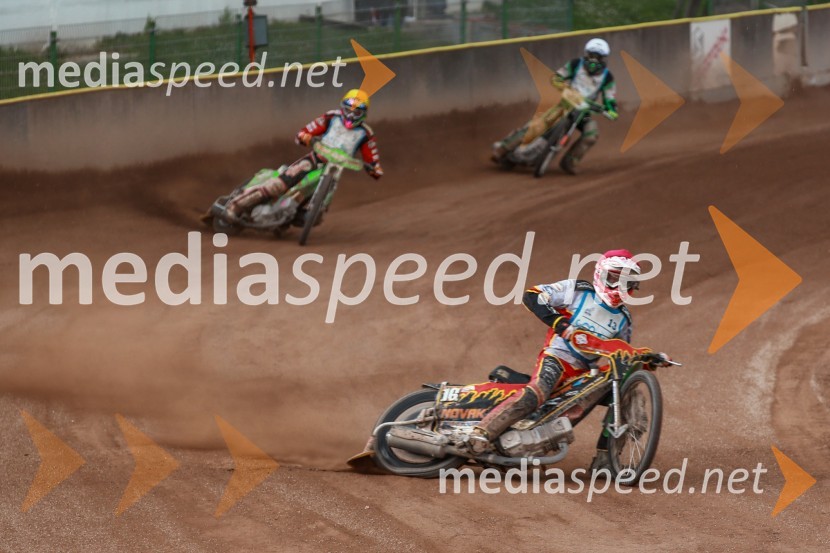  Nick Škorja, speedwayist, (AMTK Ljubljana);  Jaka Kovačič, speedwayist, KST Brežice;  Aleksander Čonda, ST LendavaŽagar do prve letošnje zmage