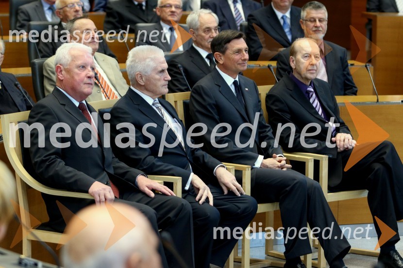  Ivan Bizjak; prof. dr. Ludvik Toplak,  predsednik Alma Mater Europaea, nekdanji rektor UM;  Borut Pahor, predsednik Republike Slovenije;  Jože ZupančičDržavna proslava in slavnostna seja ob 25. obletnici prvih svobodnih večstrankarskih volitev
