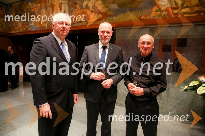  ... ; dr. Milan Brglez, predsednik Državnega zbora Republike Slovenije;  ... Državna proslava in slavnostna seja ob 25. obletnici prvih svobodnih večstrankarskih volitev