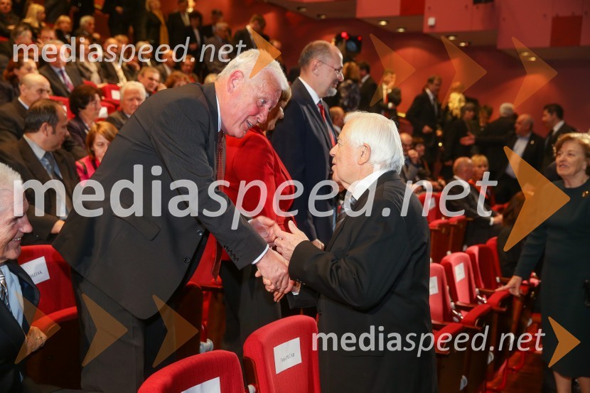  Ivan Bizjak;  Jelko Kacin, politik;  Milan Kučan, nekdanji predsednik Republike Slovenije;  Štefka KučanDržavna proslava in slavnostna seja ob 25. obletnici prvih svobodnih večstrankarskih volitev