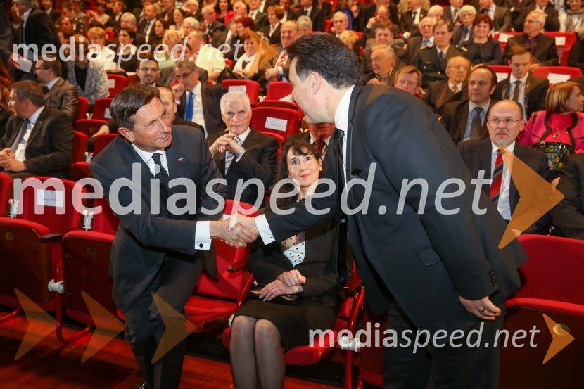  Borut Pahor, predsednik Republike Slovenije;  Tanja Pečar, odvetnica;  Mitja Bervar, predsednik Državnega sveta Republike SlovenijeDržavna proslava in slavnostna seja ob 25. obletnici prvih svobodnih večstrankarskih volitev