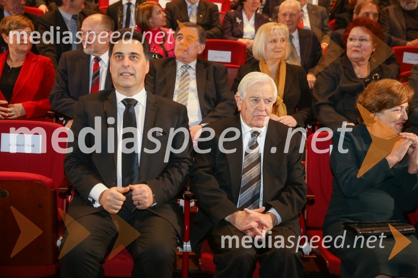  Mitja Bervar, predsednik Državnega sveta Republike Slovenije;  Milan Kučan, nekdanji predsednik Republike Slovenije;  Štefka KučanDržavna proslava in slavnostna seja ob 25. obletnici prvih svobodnih večstrankarskih volitev