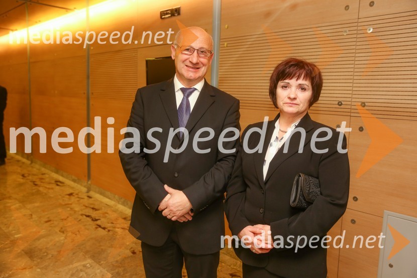  Bogdan Gabrovec, predsednik Olimpijskega komiteja Slovenije, predsednik Judo zveze Slovenije;  Avgusta GabrovecDržavna proslava in slavnostna seja ob 25. obletnici prvih svobodnih večstrankarskih volitev