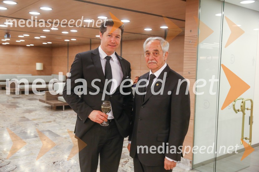  Franci Breznik ml. , poslanec SDS;  Rudolf Moge, nekdanji poslanec Državnega zboraDržavna proslava in slavnostna seja ob 25. obletnici prvih svobodnih večstrankarskih volitev