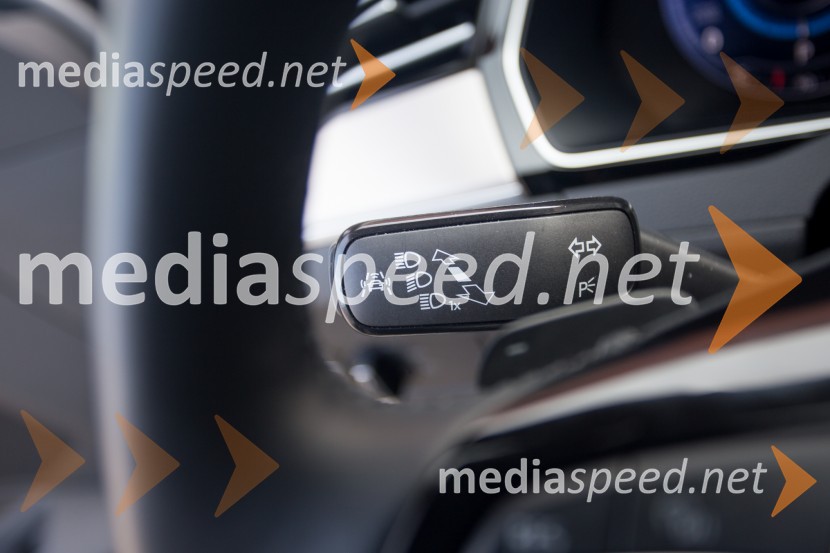 Volkswagen Passat Variant 2.0 TDI 4Motion Highline, samodejno prilagajanje dolgih lučiVolkswagen Passat Variant 2.0 TDI 4Motion Highline, mediaspeed test