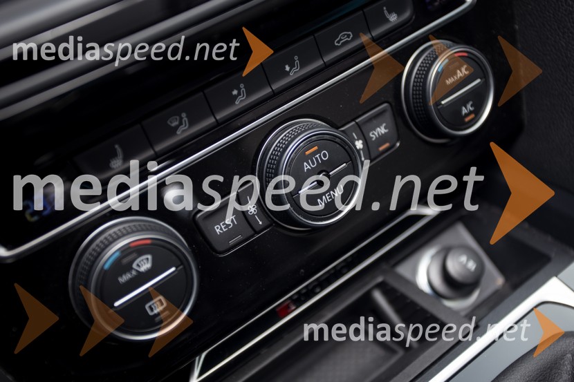 Volkswagen Passat Variant 2.0 TDI 4Motion Highline, upravljanje z ventilacijo in klimatsko napravoVolkswagen Passat Variant 2.0 TDI 4Motion Highline, mediaspeed test