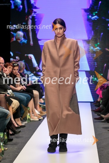 Maja Štamol (Maja Štamol Droljc); ime kolekcije: AW 2015/2016 – MOLECULALjubljana Fashion Week 2015, 3. dan