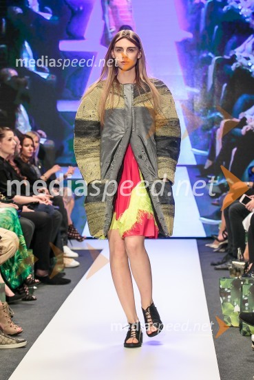 Young@Squat (Barbara Krmelj, Maja Leskovšek, Sofija Urumović, Sara Valenci, Barbara Vrbančič); ime kolekcije: Јас не сумод тука | Јas ne sum od tuka | Nisem od tukajLjubljana Fashion Week 2015, 3. dan