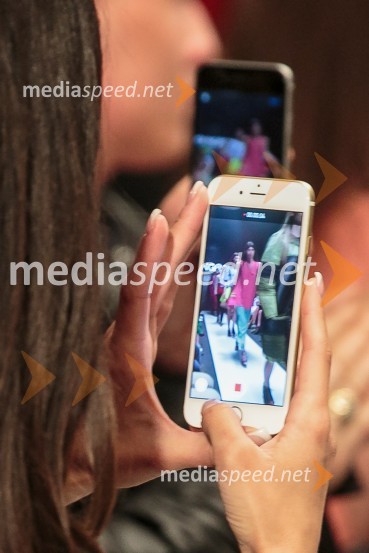 Young@Squat (Barbara Krmelj, Maja Leskovšek, Sofija Urumović, Sara Valenci, Barbara Vrbančič); ime kolekcije: Јас не сумод тука | Јas ne sum od tuka | Nisem od tukajLjubljana Fashion Week 2015, 3. dan