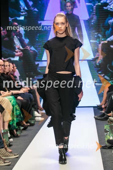 Natasa Persuh (Nataša Peršuh); ime kolekcije: New Minimal // Novi MinimalizemLjubljana Fashion Week 2015, 3. dan