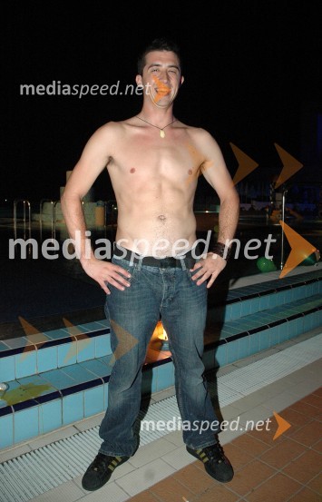 Andrej Peroša-Pero, nekdanji tekmovalec oddaje Big BrotherPraznovanje rojstnega dne Alme Brdžanovič