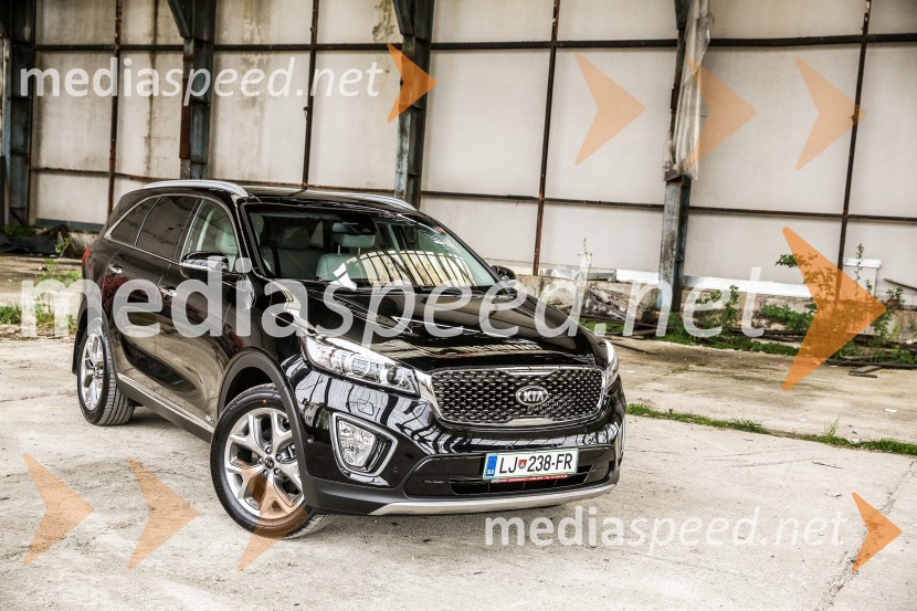 Kia SorentoKia Sorento, slovenska predstavitev