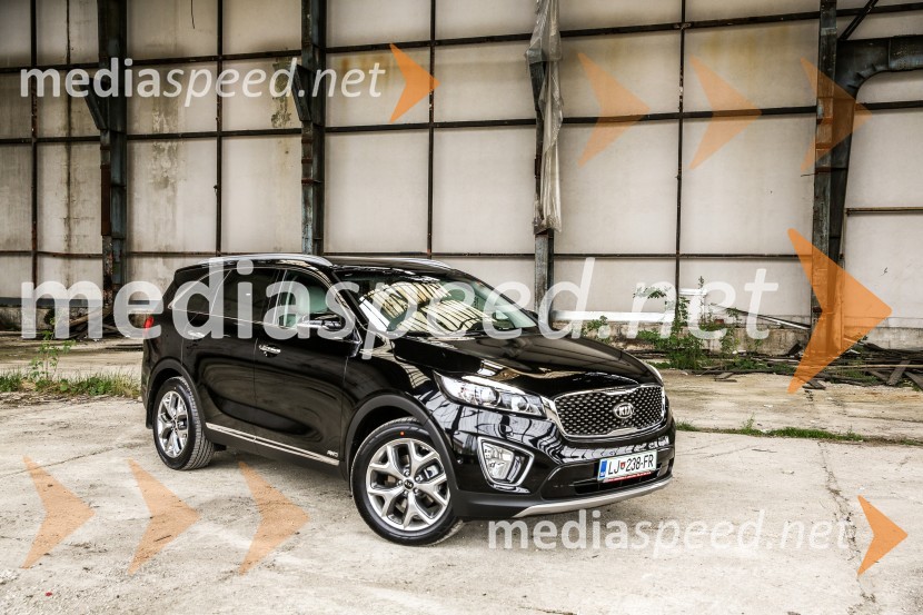 Kia SorentoKia Sorento, slovenska predstavitev