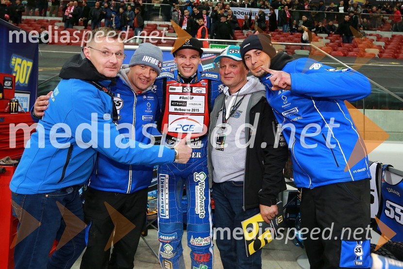 Ekipa Mateja ŽagarjaMatej Žagar zmagovalec nenavadne dirke za VN Poljske