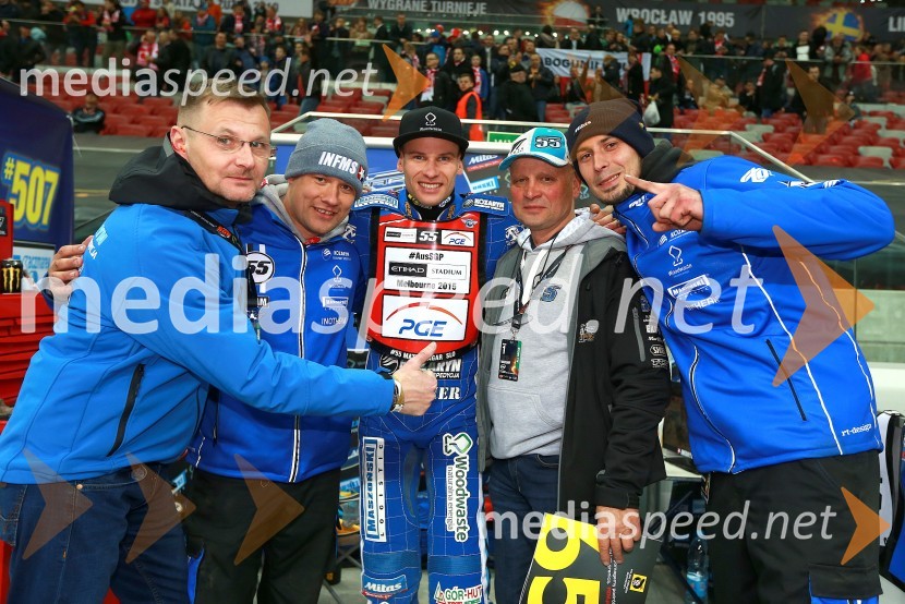 Ekipa Mateja ŽagarjaMatej Žagar zmagovalec nenavadne dirke za VN Poljske