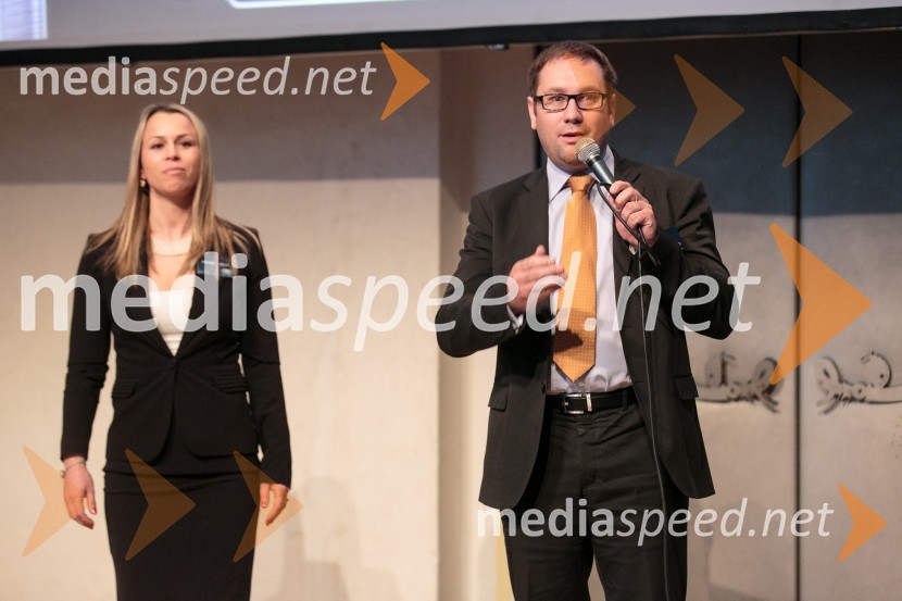  Jaka Kavčič, generalni direktor družbe Summit Avto d.o.o.Land Rover Discovery Sport, predstavitev za VIP goste