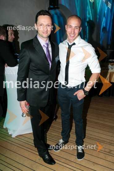  David Jurič, generalni direktor Summit motors Ljubljana;  Filip Kržišnik, akrobatLand Rover Discovery Sport, predstavitev za VIP goste