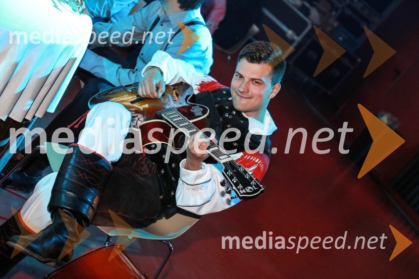  Miha Volk, ansambel Vikend20. festival Slovenska polka in valček