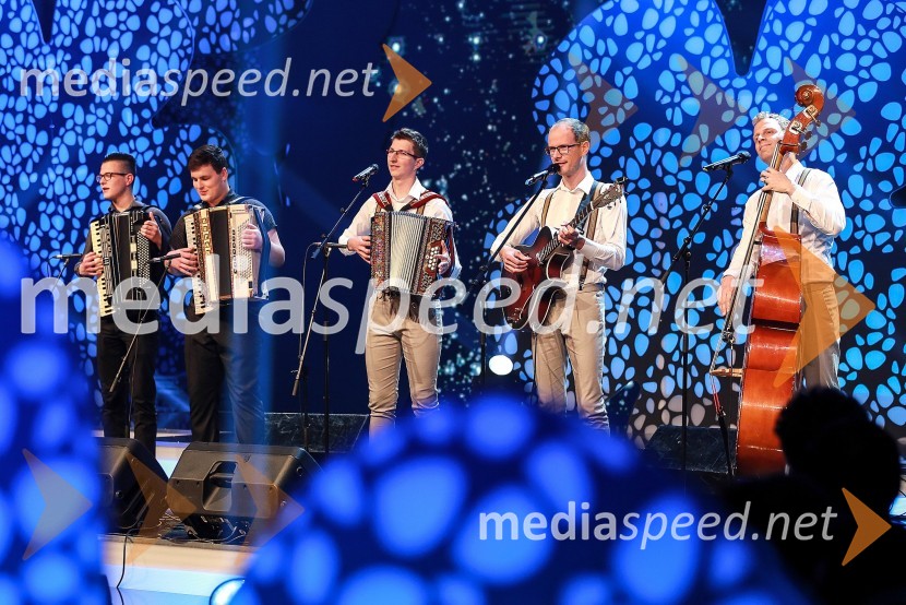 Skupina Hozentregarji20. festival Slovenska polka in valček
