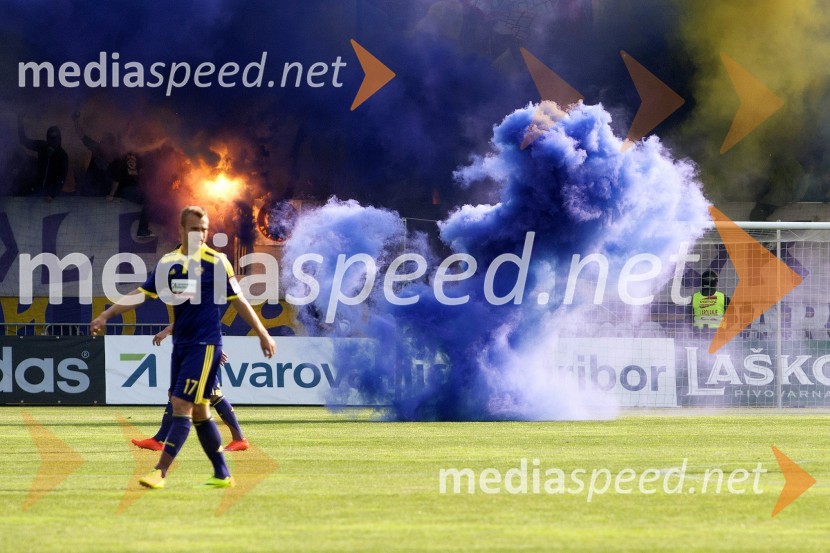 Večni derbi NK Maribor : NK Olimpija slavili vijoličniVečni derbi NK Maribor : NK Olimpija slavili vijolični