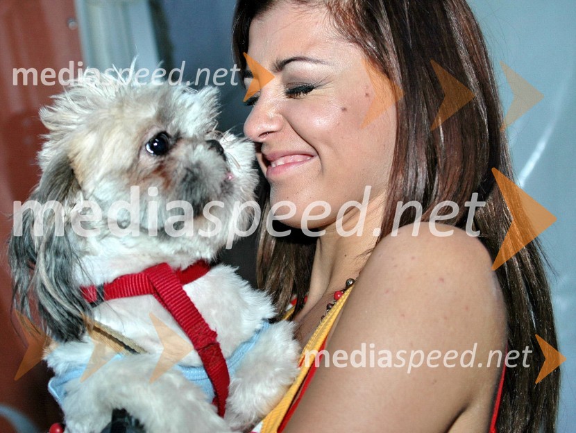 Sanja Grohar, Miss Slovenije 2005 in Playboyeva zajčica 200725. tradicionalna Kranjska noč 2007, 1. večer